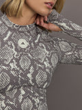 aSMC TruePurpose Training Longsleeve Crop - Almond Milk-Smc/Charcoal